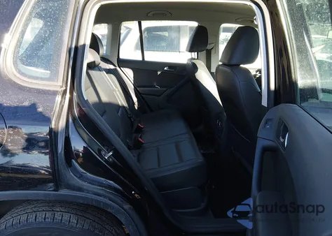 2016 Volkswagen Tiguan S z USA, uszkodzony, nr VIN WVGBV7AX2GW066423